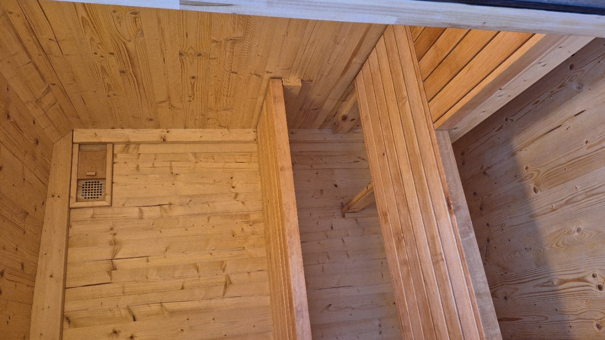 Sauna Standard w ogrodzie